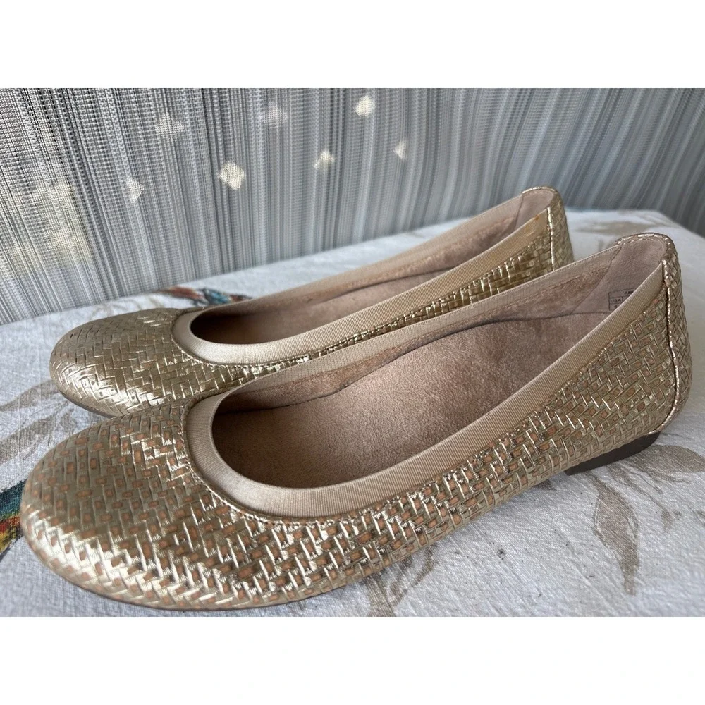 Vionic Anita Gold Metallic Woven Ballet Flats Orthotic Comfort Shoes Womens 6